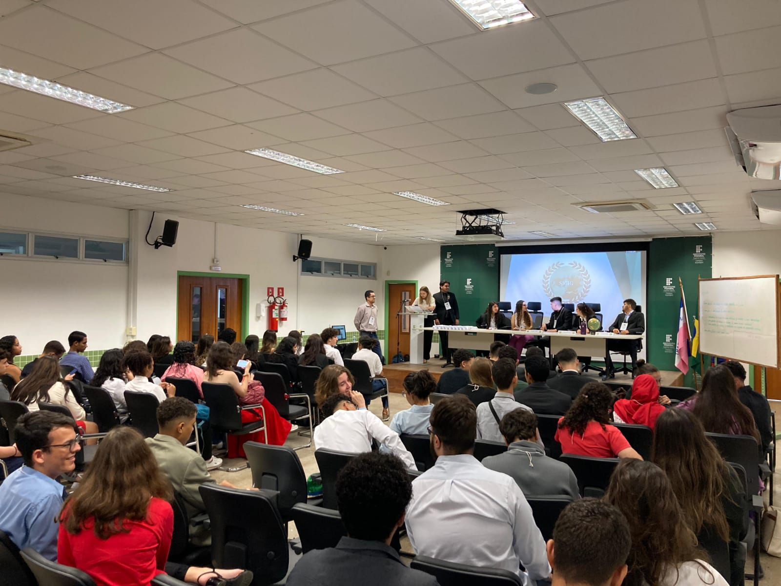 Discuss&otilde;es na 2&ordm; SiGIG